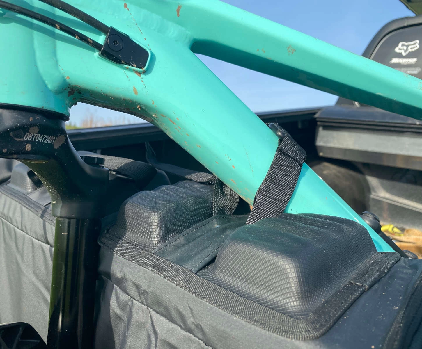 Reverse ''United In Shred'' Pickup Tailgate Pad 3 Reverse ''United In Shred'' Pickup Tailgate Pad – Bild 3