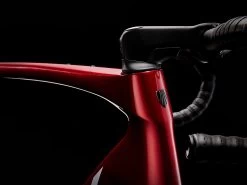 Trek Domane SL 6 ETap Gen 4 Crimson -Fahrradzubehör Geschäft DomaneSL6eTap 23 36152 A Alt4