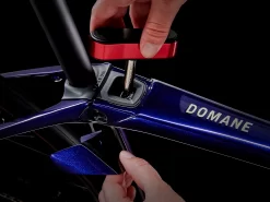 Trek Domane SL 6 ETap Gen 4 Deep Dark Blue -Fahrradzubehör Geschäft DomaneSL6eTap 23 36152 B Alt7